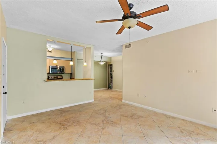 1170  Reserve  WAY, Naples, FL 34105