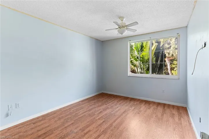 1170  Reserve  WAY, Naples, FL 34105