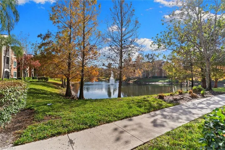 1170  Reserve  WAY, Naples, FL 34105