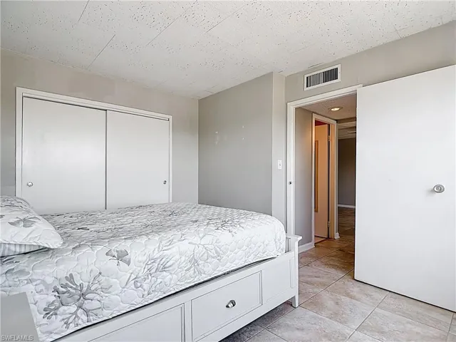 2350 W First St # 403, Fort Myers Fl 33901