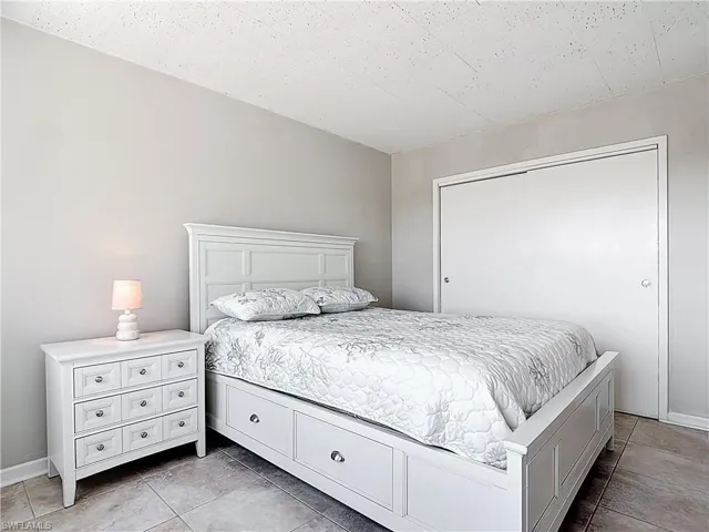 2350 W First St # 403, Fort Myers Fl 33901