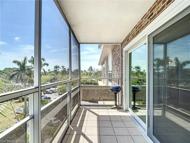 2350 W First St # 403, Fort Myers Fl 33901