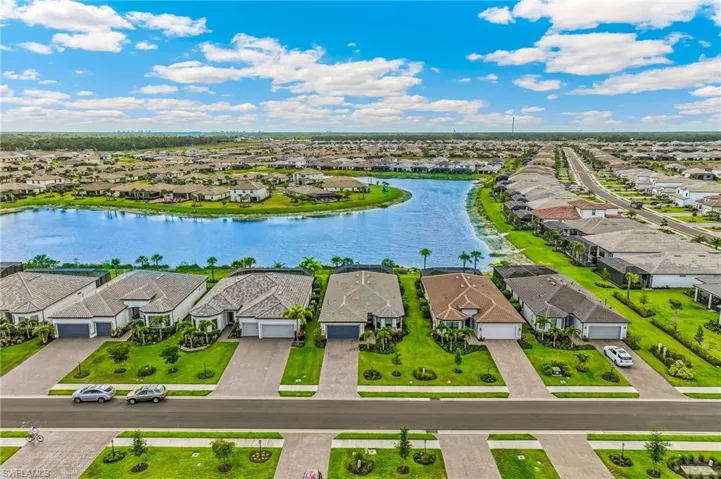 20360  Napa  LOOP, Estero, FL 33928