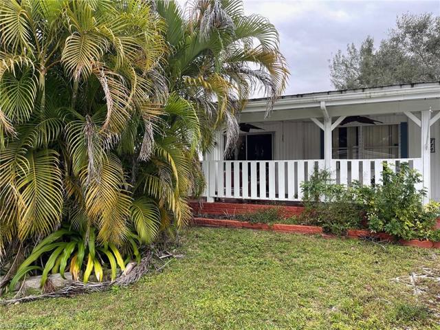 889 Cape Haze LN, NAPLES FL 34104