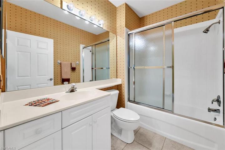 Guest Bath Room