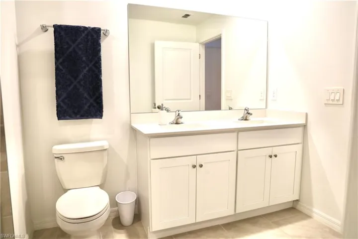1427 18th Ter, Cape Coral, Florida 33993
