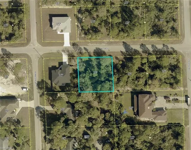 Aerial view of property's location with property boundaries highlighted