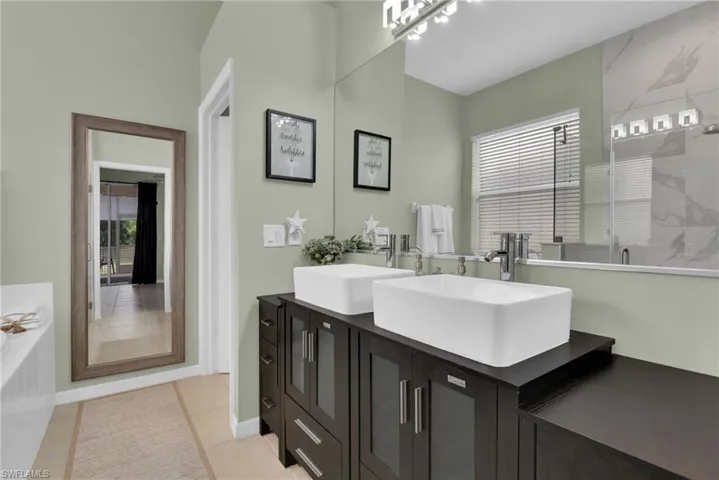 12419 Jewel Stone Ln, Fort Myers, Florida 33913