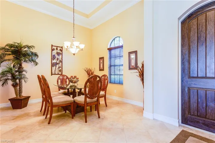 7747 Cottesmore Dr, Naples, Florida 34113