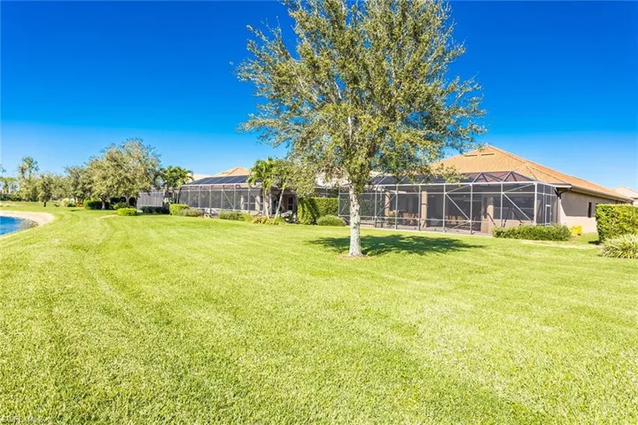 7747 Cottesmore Dr, Naples, Florida 34113