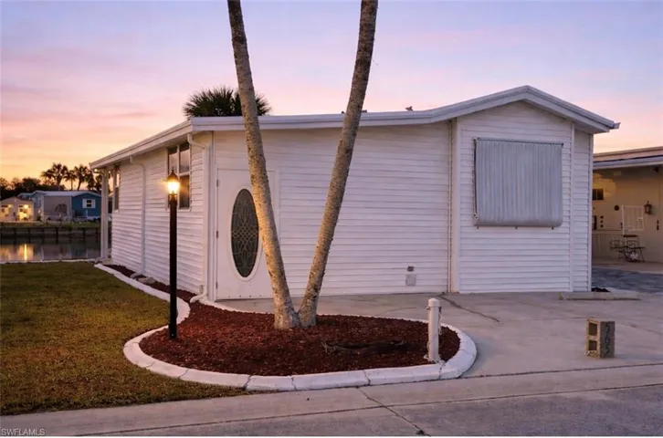 565 Cattleya Refuge 565, Naples, Florida 34114