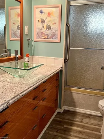 128  Gaslight  AVE, North Fort Myers, FL 33917