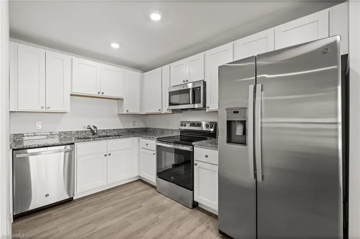 915-917 Graystone Ave, Lehigh Acres, Florida 33974