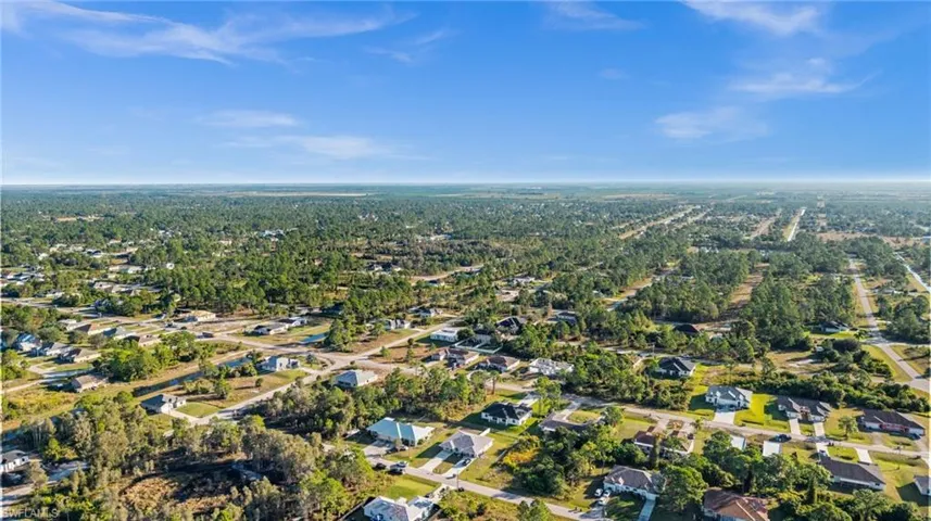 915-917 Graystone Ave, Lehigh Acres, Florida 33974