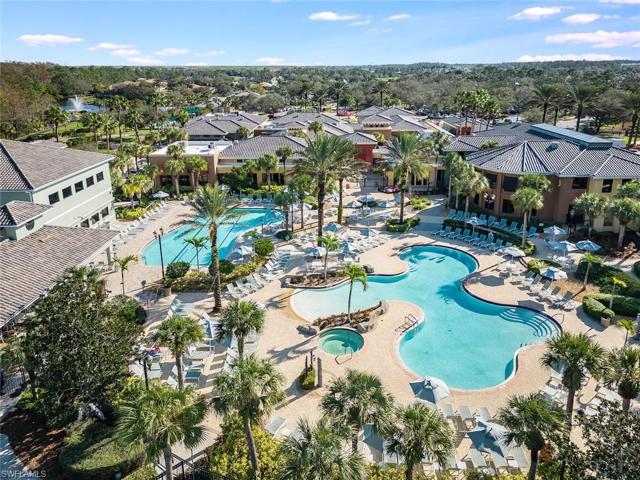 Pelican Preserve pools and spa - there's also an indoor pool