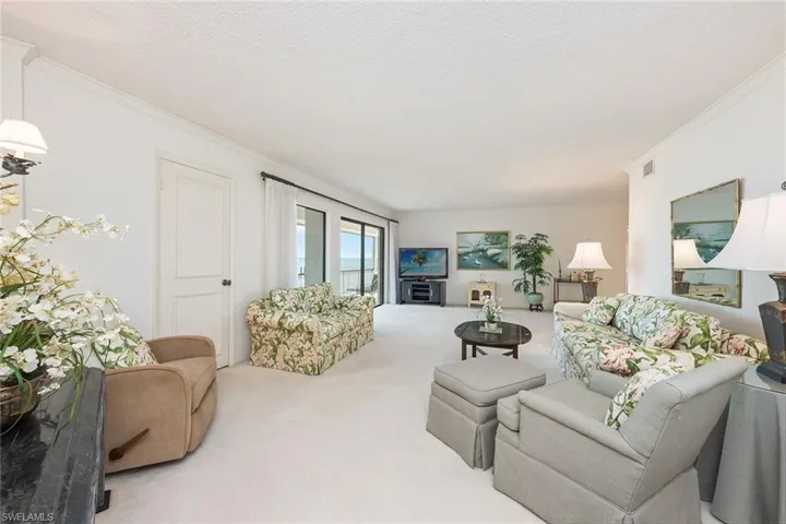 3399 Gulf Shore Blvd N # 509, Naples Fl 34103