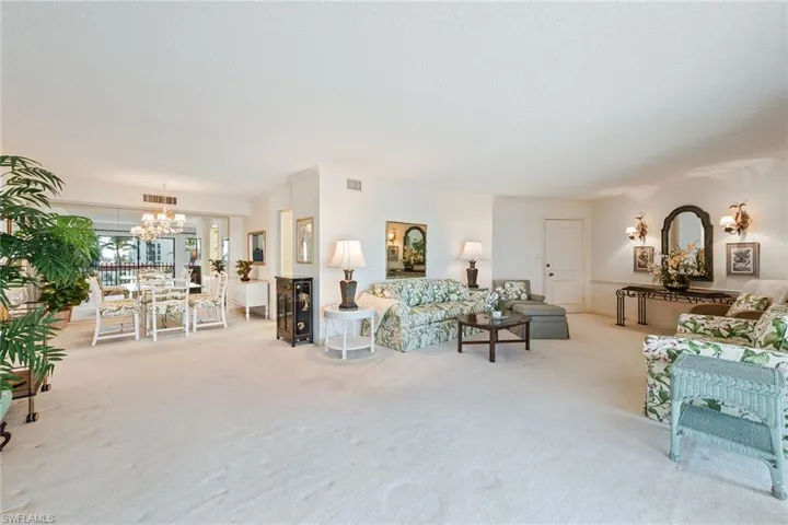 3399 Gulf Shore Blvd N # 509, Naples Fl 34103