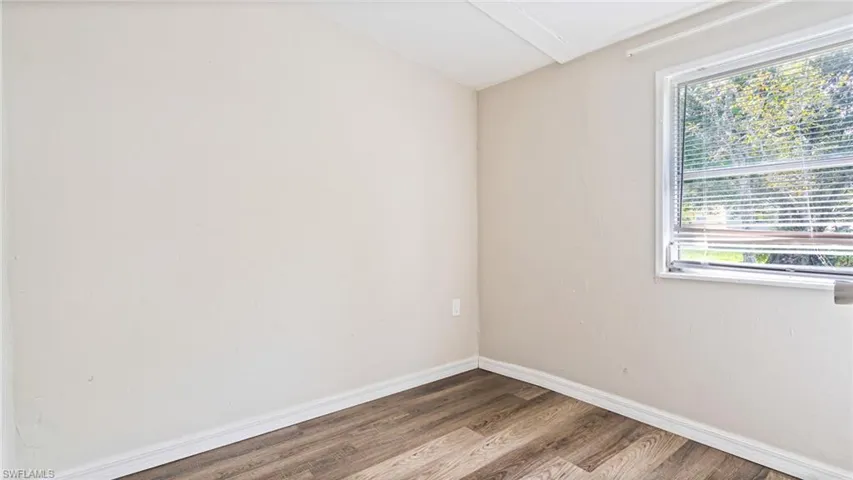 4028 Desoto AVE, FORT MYERS FL 33916