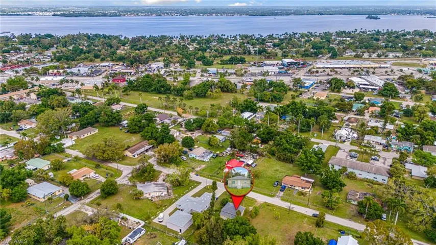4028 Desoto AVE, FORT MYERS FL 33916