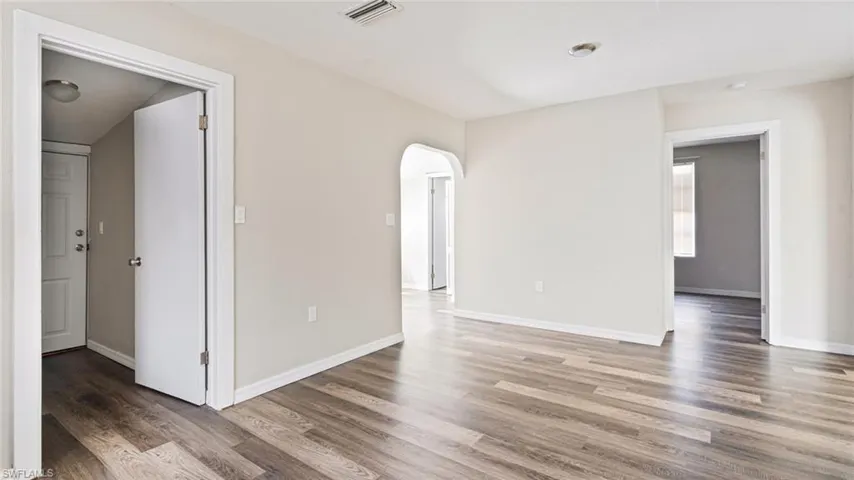 4028 Desoto AVE, FORT MYERS FL 33916