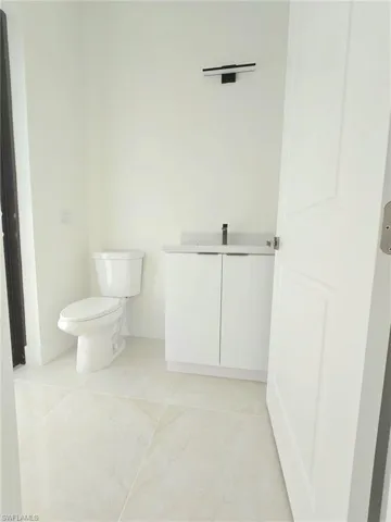 Half bathroom
