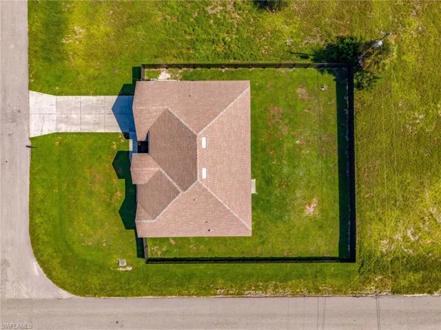 2001 Ne 17th Ave, Cape Coral, Florida 33909