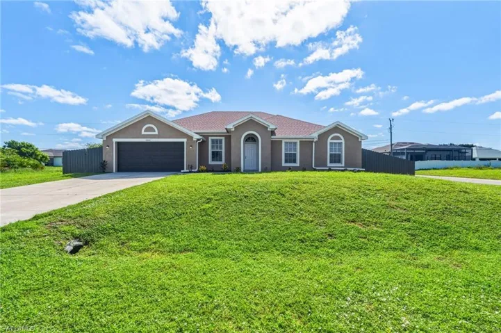 2001 Ne 17th Ave, Cape Coral, Florida 33909
