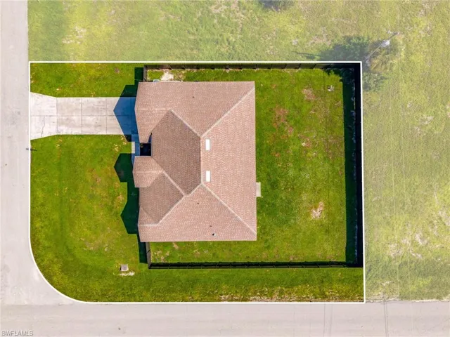 2001 Ne 17th Ave, Cape Coral, Florida 33909