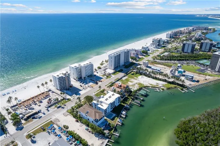 26371 Hickory Blvd 304, Bonita Springs, Florida 34134