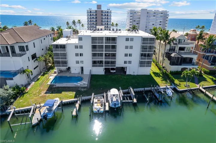 26371 Hickory Blvd 304, Bonita Springs, Florida 34134