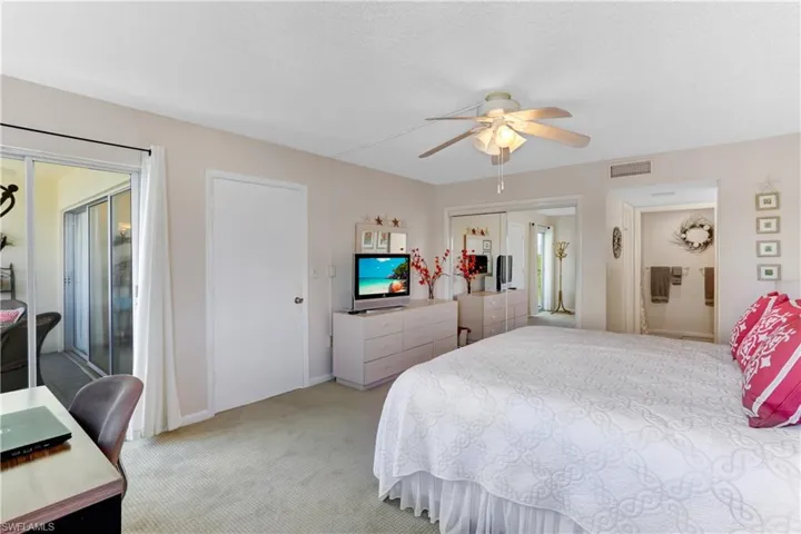 26371 Hickory Blvd 304, Bonita Springs, Florida 34134