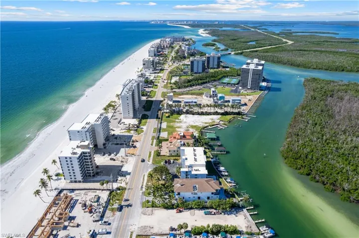 26371 Hickory Blvd 304, Bonita Springs, Florida 34134