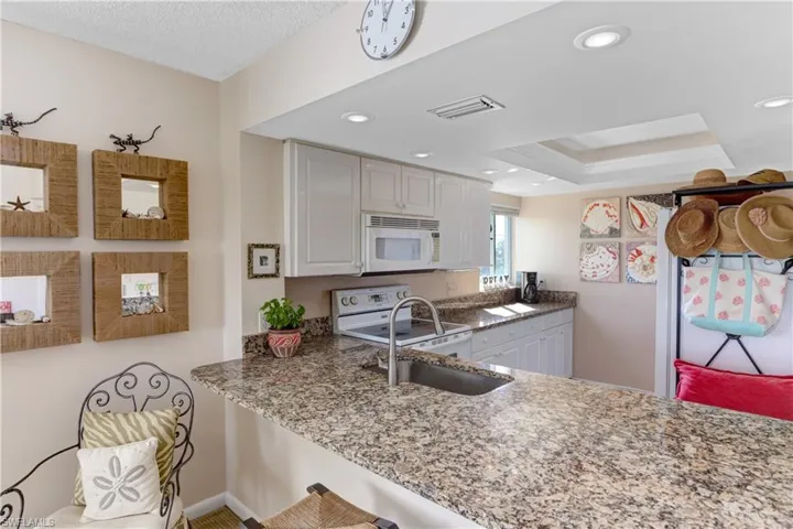 26371 Hickory Blvd 304, Bonita Springs, Florida 34134