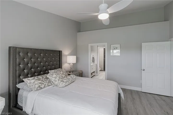 5924  Sand Wedge  LN, Naples, FL 34110