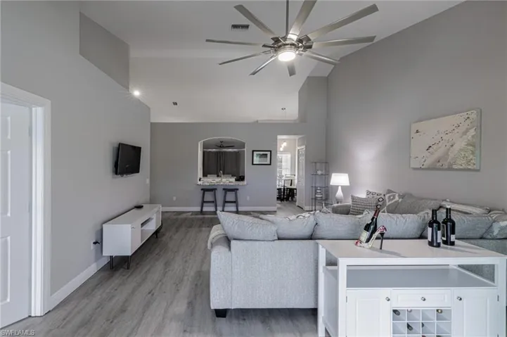 5924  Sand Wedge  LN, Naples, FL 34110