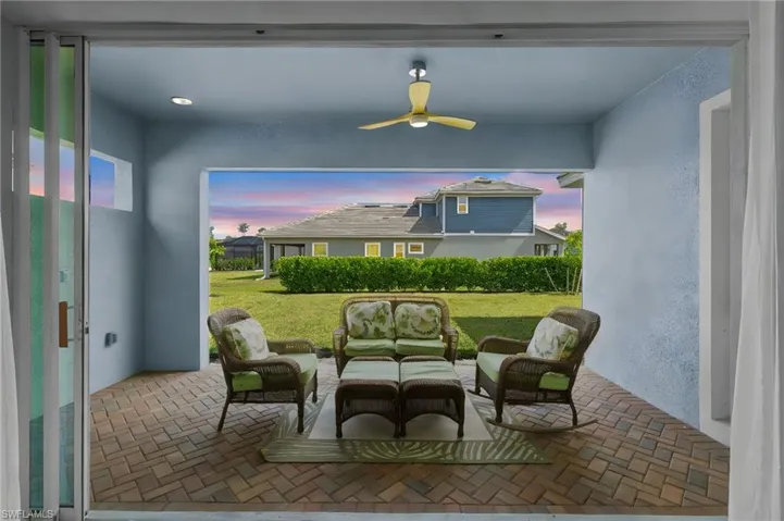 3419  Pilot  CIR, Naples, FL 34120