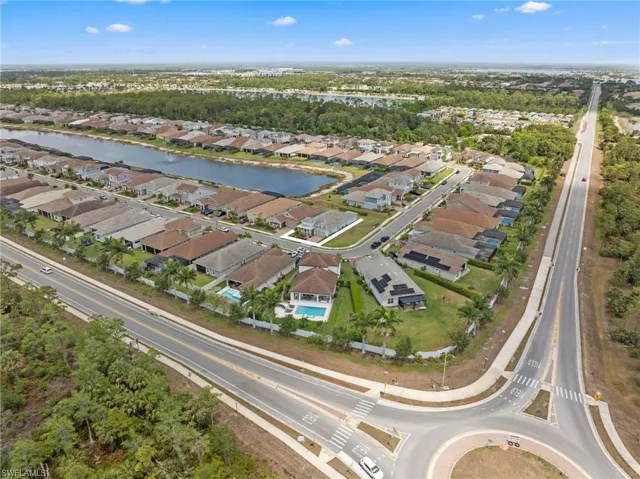 A bird's eye view, to highlight the benefit of being situated on a corner lot