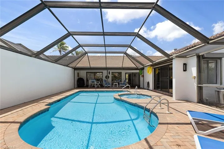 28432 Highgate Dr, Bonita Springs, Florida 34135