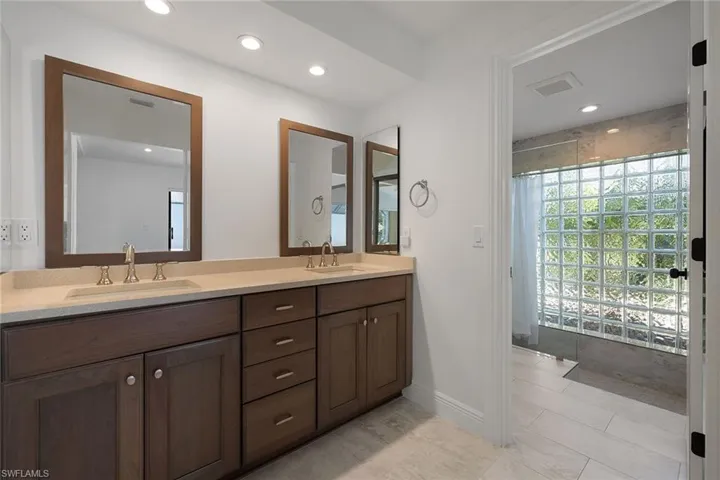 28432 Highgate Dr, Bonita Springs, Florida 34135