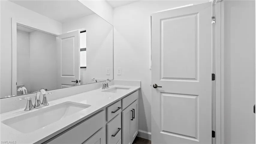 Bathroom with double sink vanity