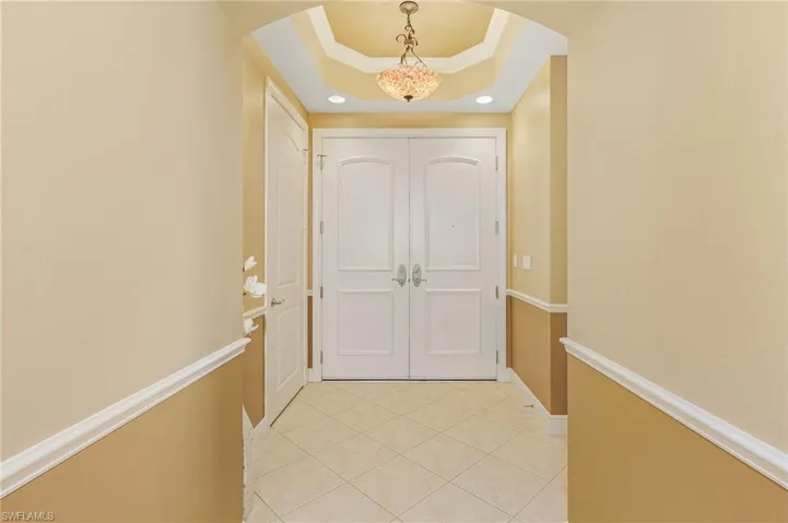 2104 W First  ST, Fort Myers, FL 33901