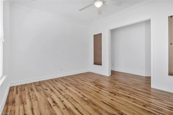 Den