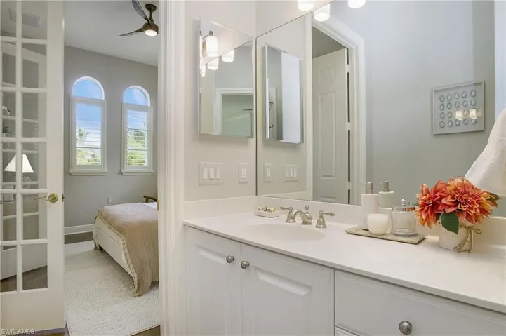 3093  Aviamar  CIR, Naples, FL 34114