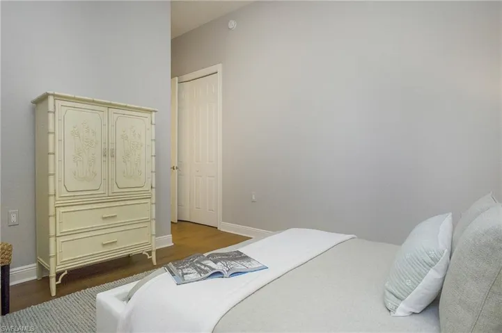 3093  Aviamar  CIR, Naples, FL 34114