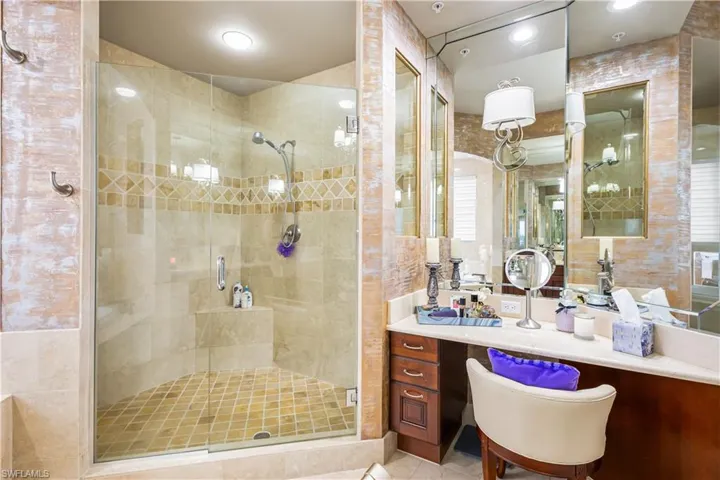 Dressing area!