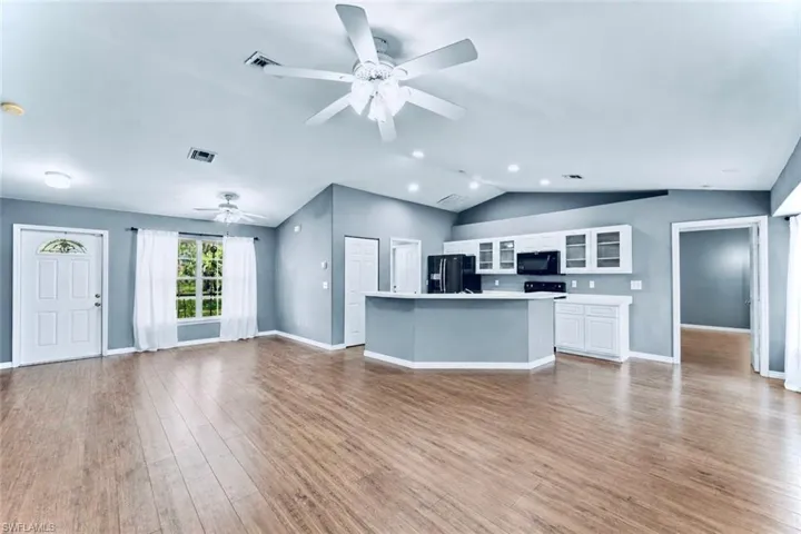 5512 Beauty St, Lehigh Acres, Florida 33971