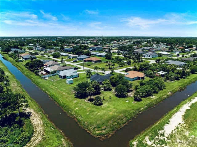 5512 Beauty St, Lehigh Acres, Florida 33971