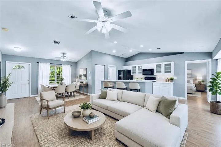 5512 Beauty St, Lehigh Acres, Florida 33971