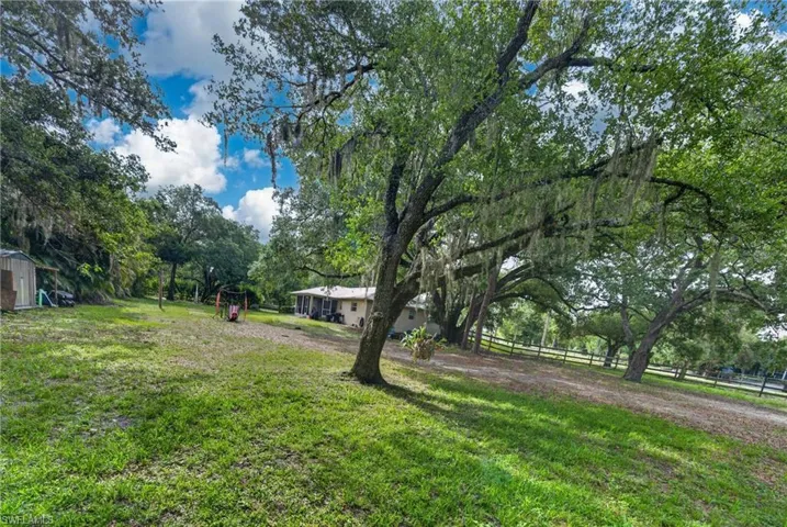 11751 Deal Rd, North Fort Myers, Florida 33917