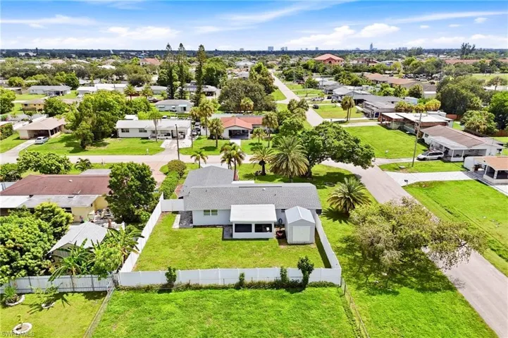 402 Ne 14th Pl, Cape Coral, Florida 33909